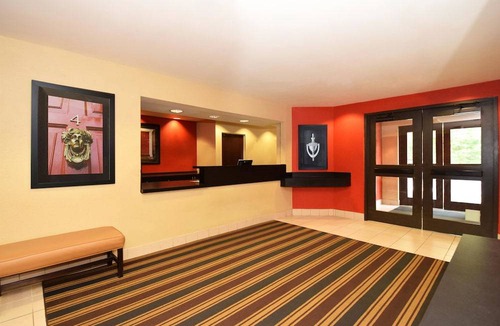 Buffalo Grove Hotel | Extended Stay America Suites Chicago Buffalo Grove Deerfield
