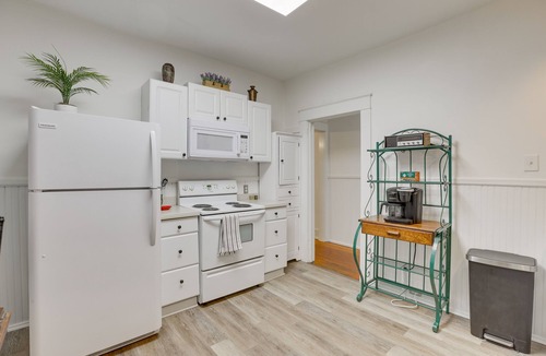 Forest Park House | Extended Stays Welcome! Home 1 Block to Avondale