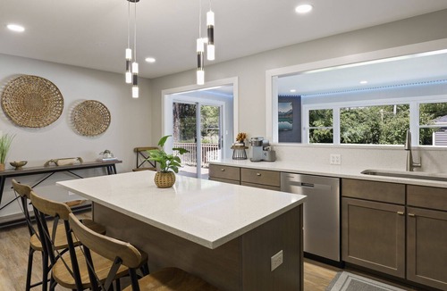 Flossmoor House | Fabulous Flossmoor - 4 BRs