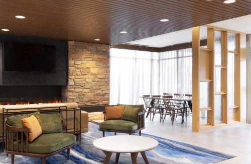 O'Fallon Hotel | Fairfield by Marriott Inn and Suites O Fallon IL
