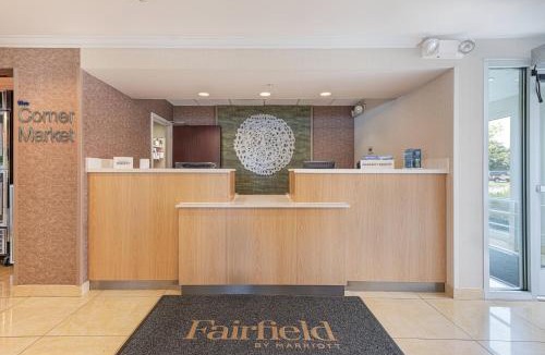 Naperville Hotel | Fairfield Inn & Suites by Marriott Chicago Naperville