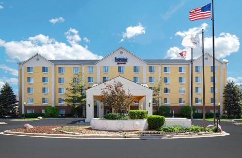 Bedford Park Hotel | Fairfield Inn & Suites Chicago Midway Airport