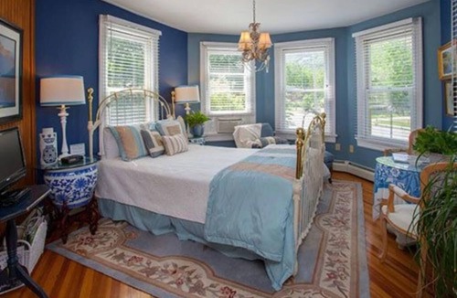 Hunter Bed & Breakfast | Fairlawn Inn