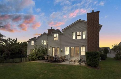 Shinnecock Hills House | Fall in the Hamptons - Best Time of the Year!
