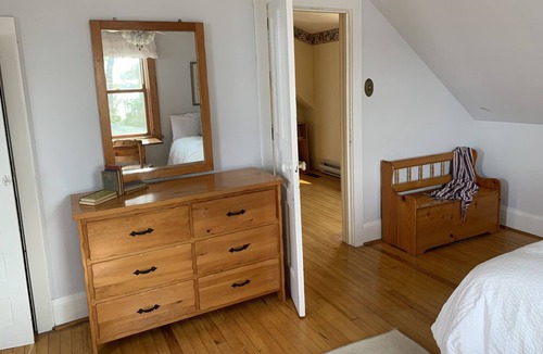 Dunsford Cottage | Family Compound - 3 Cottages on one Property
