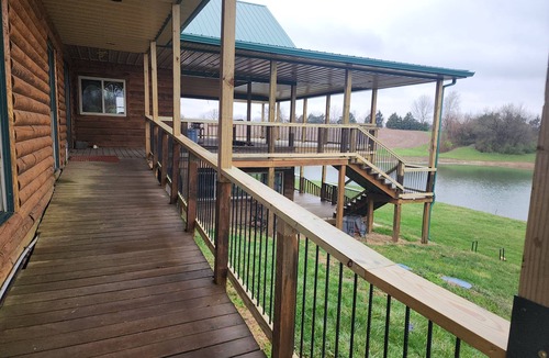 Chambersburg Cabin | Family-friendly and perfect for large groups and family reunions