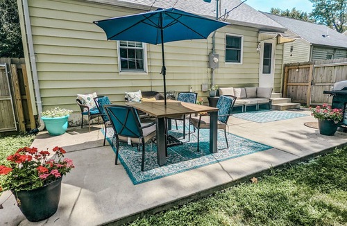 Springfield House | Family Friendly Home Centrally Located with Private Yard
