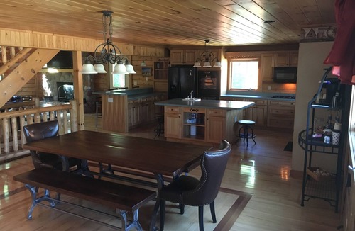 Marshall House | Family Fun In Paradise! Mill Creek Lodge