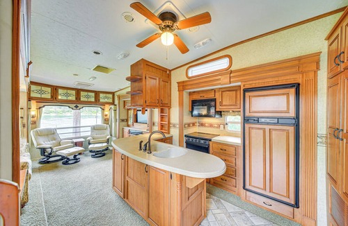 Cusick Cabin | Family Fun on Ruby Creek: Cusick Hideaway w/Dock