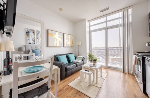 Downtown Toronto Condo | Fantastic Sunset Views in Newly Renovated Beautiful Downtown Toronto