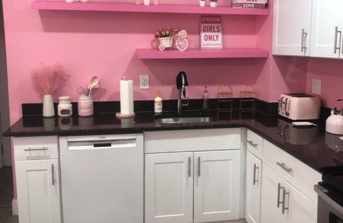 North Philadelphia West House | Major international sporting event Philly Stay - Pink Mini Unit With Pool
