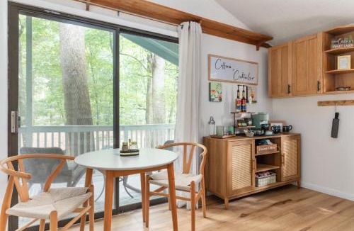 The Woods House | Fireplace, Fire Pit & Resort Amenities