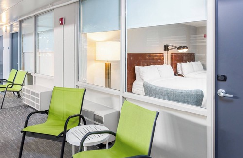 Eastham Hotel | Four Points by Sheraton Eastham Cape Cod