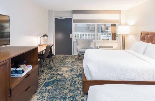 Eastham Hotel | Four Points by Sheraton Eastham Cape Cod