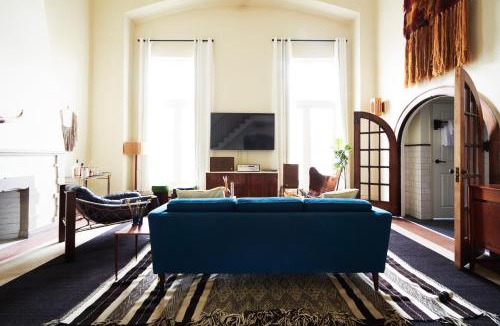 Downtown Chicago Hotel | Freehand Chicago