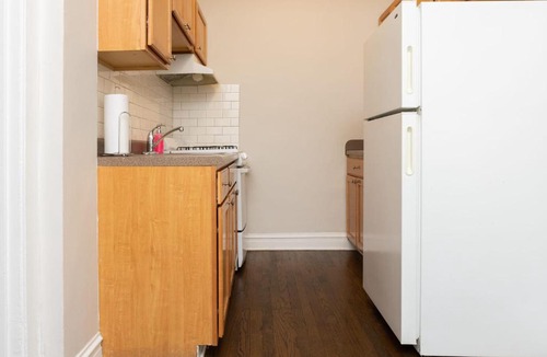 Hyde Park Apartment | FRONTDESK Studio Apt near The Museum of Science