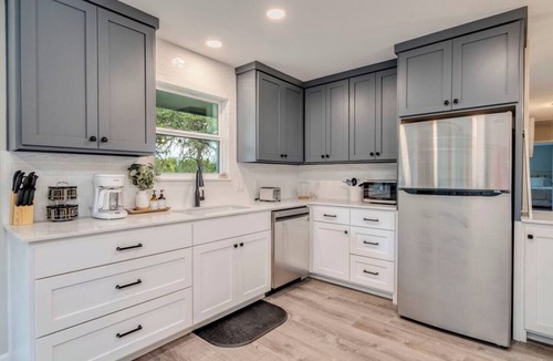 Dripping Springs House | Fully Updated Dripping escape w/Pool on 2 acres