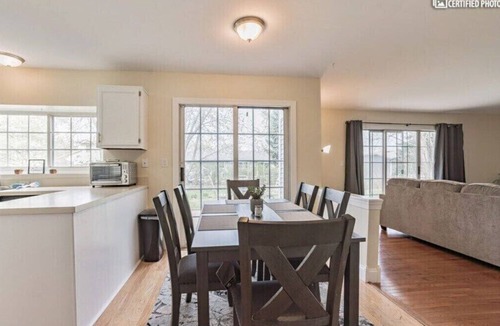 Fox Valley House | Furnished Private home in Aurora sleeps 9 guests