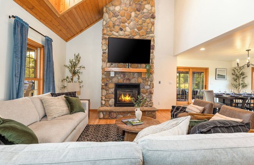 The Galena Territory House | Galena Getaway: Sauna, Hot Tub, Fire Pit, and Arcade Fun Awaits!