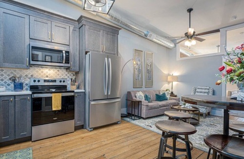 Galena Apartment | Galena Luxury Rental Suite 200 Downtown w/parking