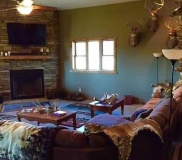 Chandlerville House | Ghost Hollow Lodge