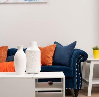 Bronzeville Apartment | Gilean Urban Retreat