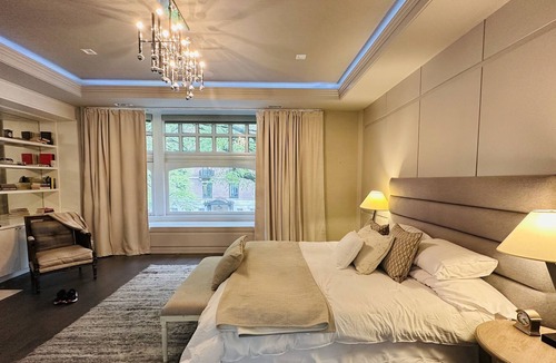 Gold Coast House | Gold Coast A+ Location Stunning Home