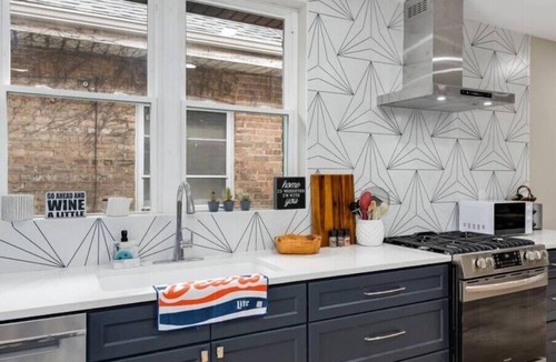West Ridge House | Gorgeous Bunglow Nestled in a Quit Neighborhoodnn