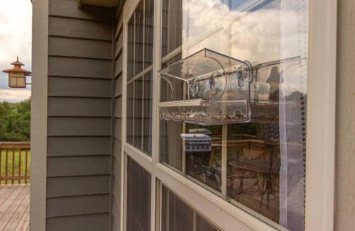 The Galena Territory House | Gorgeous cabin 3bdrm/3bth, hot tub, fireplace, kid/pet friendly