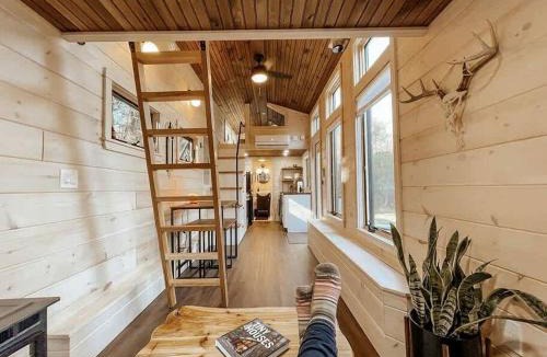 Chester House | Gorgeous Cedar Tiny House for a Unique Pet-Friendly Getaway in Chester, Vermont