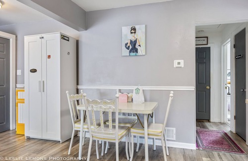 Westmont House | Gorgeous Cottage in Westmont, with massive fenced garden pet friendly, sleeps 5.