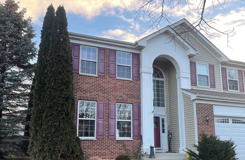 Grayslake House | Gorgeous Home in a Quiet Neighborhood in Grayslake