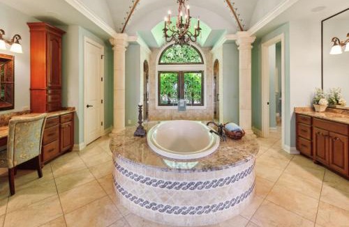 St. Charles House | Grand Estate at the Preserve