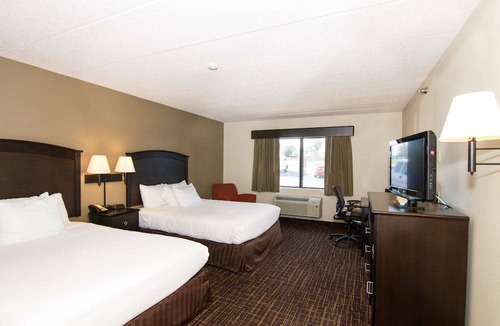 Orange Prairie Hotel | GrandStay Hotel & Suites - Peoria
