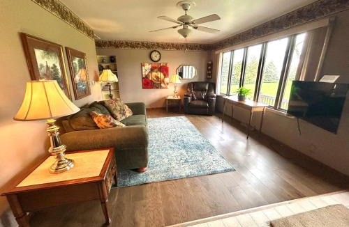 Marseilles House | Grannys Place