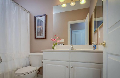 Dale City Apartment | Great value 2 bedroom 1 bath
