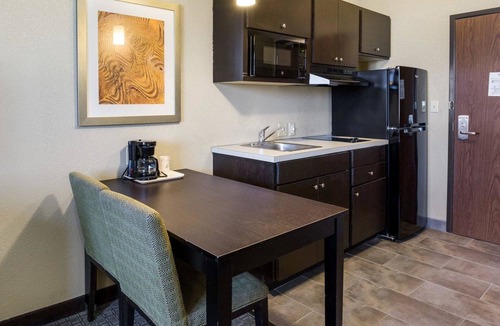 Lakeview  Jefferson County Hotel | Hallmarc Studios