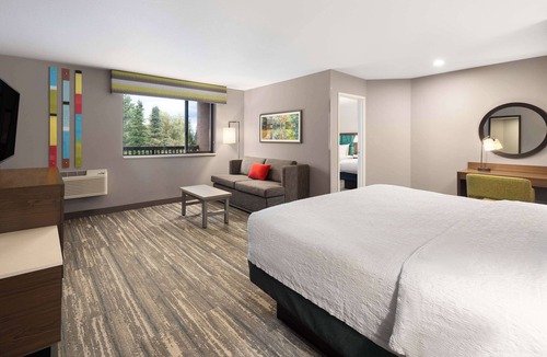 Spokane Hotel | Hampton by Hilton Spokane