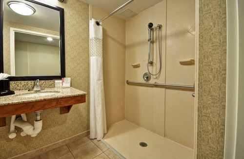 Gurnee Hotel | Hampton Inn Chicago - Gurnee