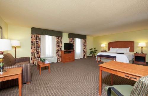 Macomb Hotel | Hampton Inn Macomb