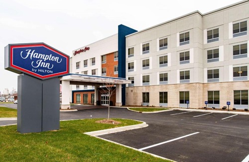 Paris Hotel | Hampton Inn Paris IL, IL