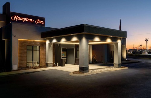 Springfield Hotel | Hampton Inn - Springfield