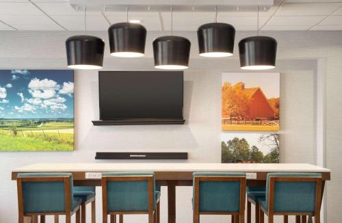 Columbia Hotel | Hampton Inn St. Louis-Columbia