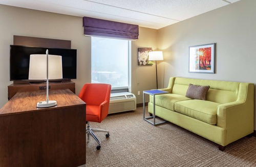 Libertyville Hotel | Hampton Inn & Suites Chicago-Libertyville