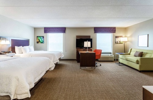 Libertyville Hotel | Hampton Inn & Suites Chicago-Libertyville