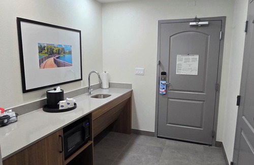 Deer Park Hotel | Hampton Inn & Suites Chicago Deer Park