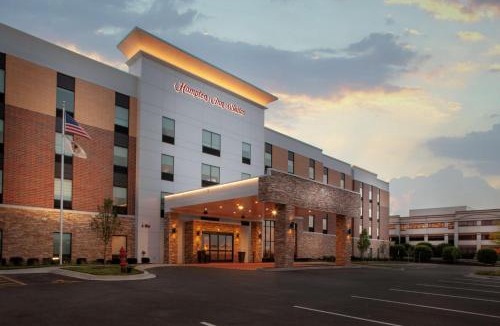Burr Ridge Hotel | Hampton Inn & Suites Chicago-Burr Ridge