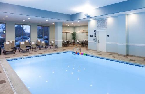 Skokie Hotel | Hampton Inn & Suites Chicago North Shore