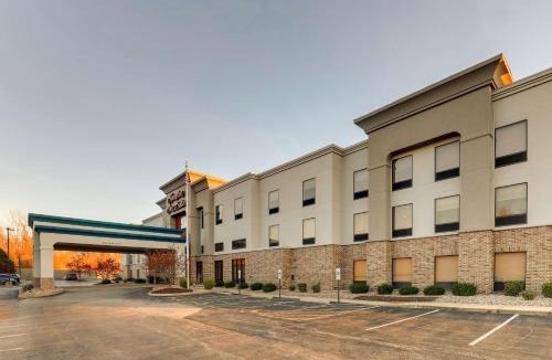 Glen Carbon Hotel | Hampton Inn & Suites St. Louis - Edwardsville