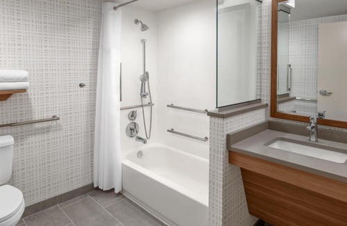 Chantilly Hotel | Hampton Inn Washington-Dulles International Airport South